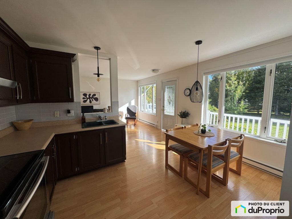 $324,000 - Bungalow for sale in Dolbeau-Mistassini — photo 3