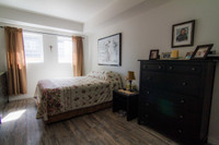 SPACIOUS TWO BEDROOM APARTMENT FOR RENT IN KITCHENER! LOCATED IN COUNTRY HILLS NEIGHBOURHOOD AT STRA... (image 3)