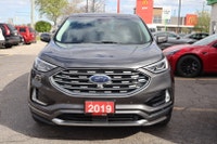 WELL MAINTAINED Experience Elevated Adventure: Ford Edge Titanium AWDin. Embark on a Journey of Supe... (image 1)