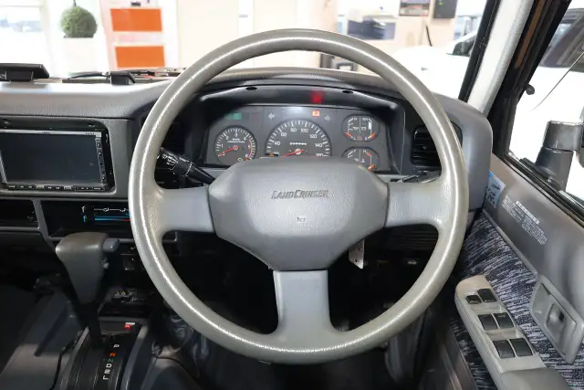 1995 Toyota Land Cruiser PRADO SX AUTO - 3.0L TURBO DIESEL in Cars & Trucks in Barrie - Image 19