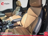 Le Ford F-150 2022 version LARIAT cabine SuperCrew 4RM caisse de 5,5 pi, offert chez Toyota Lachute... (image 8)