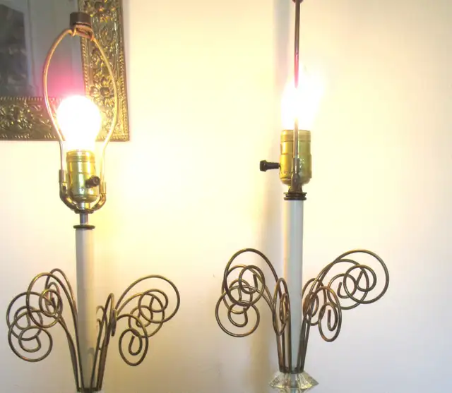 Hollywood Regency Style Cherub Table Lamps, Vintage in Indoor Lighting & Fans in City of Montréal - Image 9