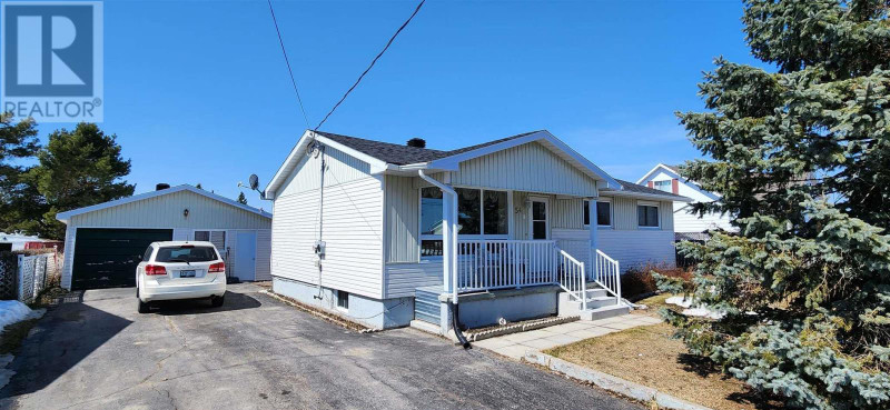 54 10th AVE N Earlton, Ontario | Houses for Sale | Sudbury | Kijiji