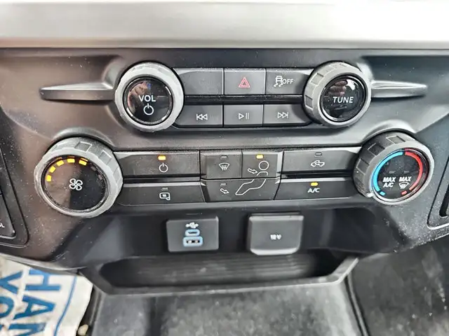 2026 Ford Super Duty F-350 SRW STX in Cars & Trucks in Cranbrook - Image 17