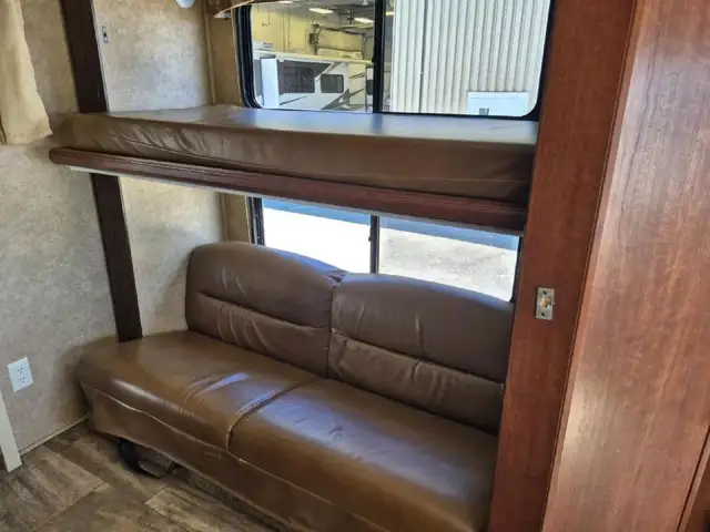 2015 Forester 3171DS in RVs & Motorhomes in Thetford Mines - Image 21