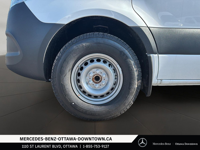 2025 Mercedes-Benz Sprinter 2500 170 Wheelbase High Roof RWD in Cars & Trucks in Ottawa - Image 2