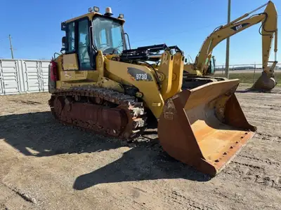 2015 CAT 973 D CRAWLER LOADER C/W CAB AIR FIRE SUPPRESSANT 4500 HOURS EXCELLENT 2015 CAT 973 d .