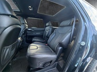 NAVIGATION, PARKING DISTANCE SENSORS, HEATED SEATS, SUNROOF, REMOTE STARTER Seeking an all-weather a... (image 9)