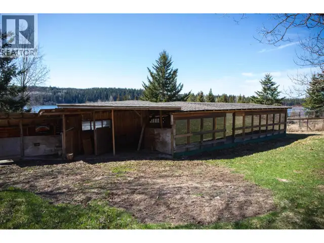 7115 CONNIE ROAD Bridge Lake, British Columbia in Houses for Sale in 100 Mile House - Image 10