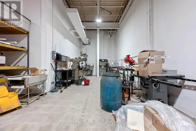 2B - 10 CENTENNIAL ROAD Orangeville, Ontario in Commercial & Office Space for Rent in Oakville / Halton Region - Image 21