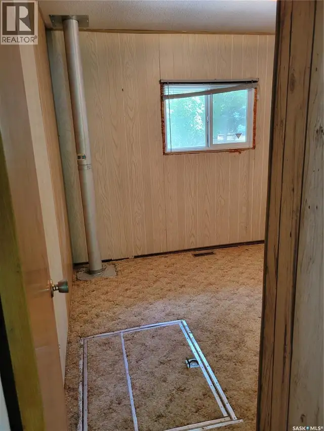 27 Elm STREET Katepwa Beach, Saskatchewan in Houses for Sale in Regina - Image 24