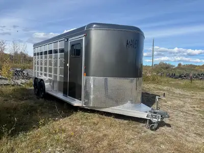Bar T5 Special Limited to this 4 Horse Maverick Lite # 74062 Standard Features - One piece aluminum...