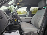 Kijiji Engine: 8 Cylinder Engine 6.7L Safety Equipment Side Impact Beams Dual Stage Driver And Passe... (image 8)