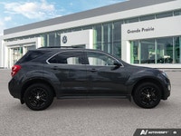 Embrace your next journey with confidence and capability in this versatile 2017 Chevrolet Equinox LT... (image 5)