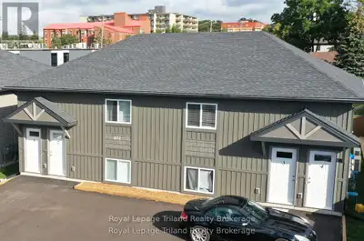2 Bed 1 Bath unit available for rent immediately. Modern and open floor plan with with island and lo...