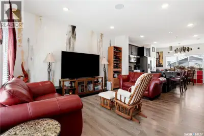 Welcome to this stunning former show home in The Towns, where modern design, smart technology and ex...