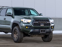 CARGET AUTOMOTIVE is thrilled to offer this 2022 Toyota Tacoma SR, a durable midsize pickup offering... (image 4)