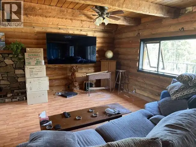 1453 FLETT ROAD Williams Lake, British Columbia in Houses for Sale in Williams Lake - Image 7