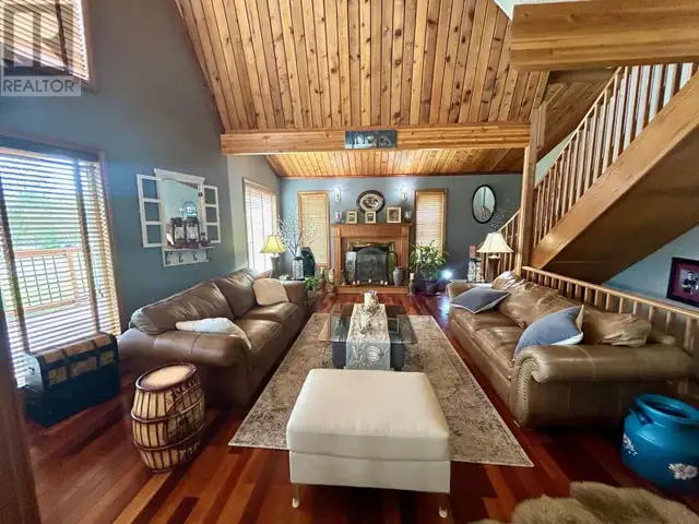 58 RADAR ROAD Fort Nelson, British Columbia in Houses for Sale in Fort St. John - Image 8