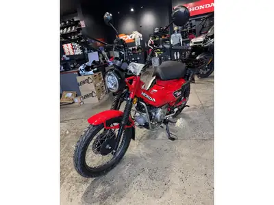Honda Trail 125 2025 4 vitesses, 1 cylindres, Essence, Système de refroidissement: Refroidi à l'air,...