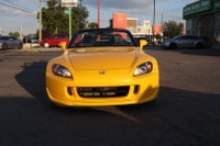 ACCIDENT FREE DEALER MAINTAINED CANADIAN CAR LOVE FROM THE FIRST SIGHT. TRULY, TRULY, A Timeless Mas... (image 1)