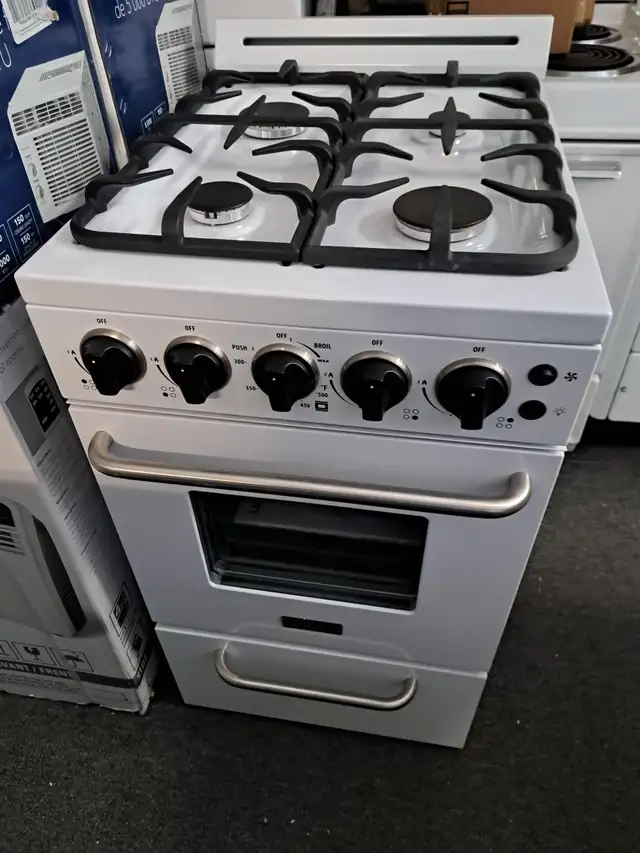 STOVES. Propane, Gas and Electric. Apt Size. 20 inch + 24 inch in Stoves, Ovens & Ranges in City of Toronto - Image 5