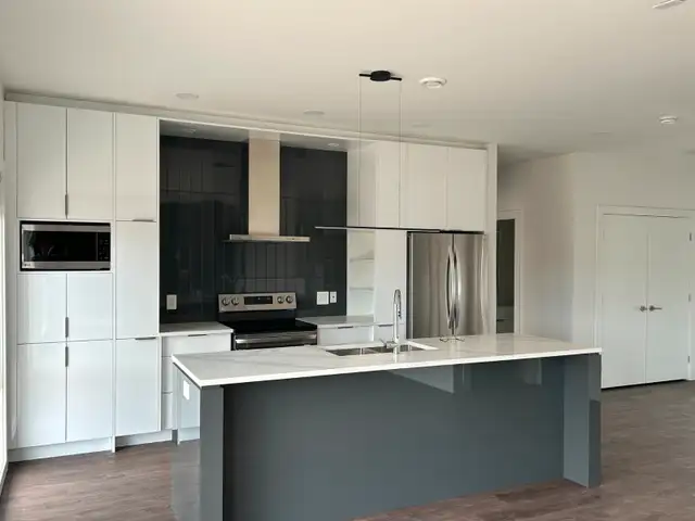 Dog Friendly Single Level Townhome; 2 bdrm/2bthrm; Shiraz 50+62865714848771123