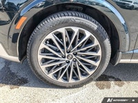 ROBUST EMERALD, Wireless Phone Connectivity, Wheels: 21 x 8.5J Calligraphy Exclusive Alloy, Voice Me... (image 9)