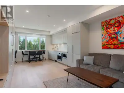 Welcome to easy living at The Crescent—a brand new, bachelor-style condo built in 2024, perfectly po...