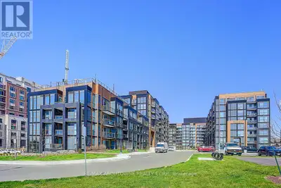 Bright and spacious 1-bedroom + den condo with 2 full bathrooms and 596 sq. ft. of living space! Thi...