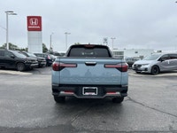 This 2024 Hyundai Santa Cruz Trend boasts a powerful turbocharged engine and stylish Blue Stone exte... (image 5)