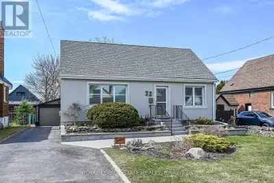 Welcome to this charming 1.5-storey detached home tucked away on a quiet dead-end street in a fantas...