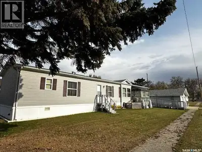 Nestled in the peaceful community of Neudorf, Saskatchewan, at 215 Louis Street, this 1,440 sq ft mo...