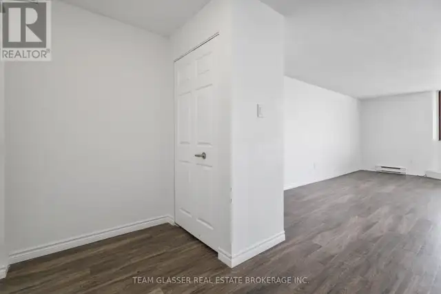 2204 - 340 COLBORNE STREET London East (East K), Ontario63006663887619121