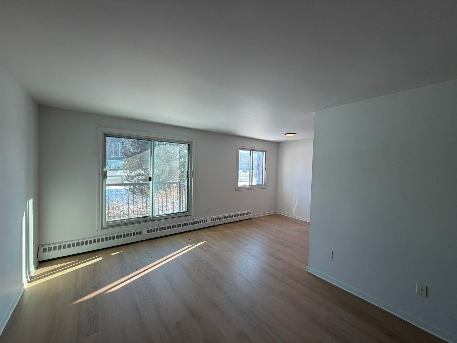 Grand 4 1/2 rénové à louer à Boucherville — photo 3