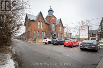 Unlock the ideal space for your business with this meticulously maintained and highly versatile prop...