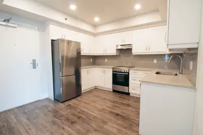 ** ALL INCLUSIVE ** 2 BEDROOM CONDO IN NIAGARA FALLS!!