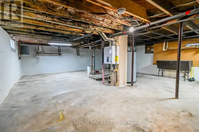 29 ERIE STREET Port Colborne (Main Street), Ontario in Houses for Sale in St. Catharines - Image 40