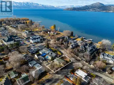 Premier Investment Land Assembly Opportunity in Abbott Corridor – Rare MF4 Zoning with Lakeview! LAN...