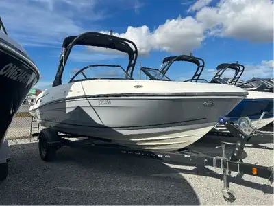 2022 Bayliner VR4 comes with Bimini top, cockpit & bow covers,wake tower, comes with sport interior...