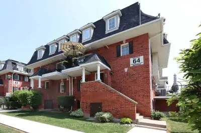 Price: $649,900 / $2,466/mo Bright & Spacious 3-Bedroom Corner Unit in Prime Family-Friendly Locatio...
