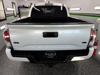 We have a LIFTED, MANUAL 2022 Toyota Tacoma TRD Sport Premium 4x4! This thing looks and drives incre... (image 5)