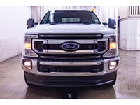 **ACCIDENT FREE - MECHANICALLY CERTIFIED** 56,119 KM This 2022 Ford F-350 4x4 Crew Cab XLT Deck is p... (image 3)