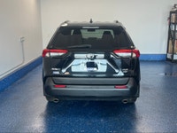 Recent Arrival! 2024 Toyota RAV4 XLE AWD XLE | Sunroof | Zacks Certified. 8-Speed Automatic AWD Midn... (image 5)