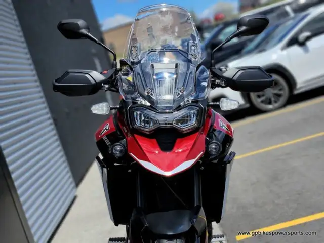 2025 Triumph Tiger 900 GT Pro in Dirt Bikes & Motocross in Oshawa / Durham Region - Image 11