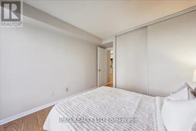 613 - 55 KINGSBRIDGE GARDEN CIRCLE Mississauga (Hurontario), Ont in Condos for Sale in Mississauga / Peel Region - Image 13