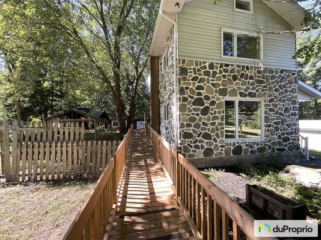 $379,000 - 2 Storey for sale in Victoriaville — photo 3