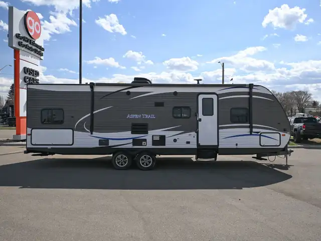 2018 Aspen Trail 29BHS in Travel Trailers & Campers in St. Albert - Image 8