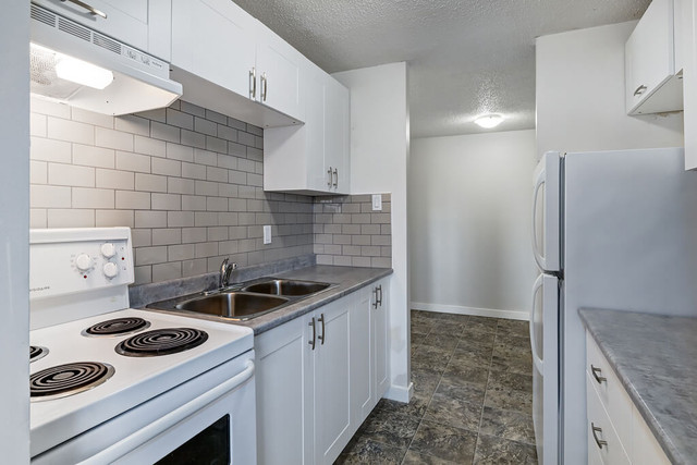 Modern Apartments with Air Conditioning - Parkview Place - Apart in Long Term Rentals in Regina - Image 4