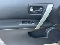 See Dealer Website for Details. AMVIC Licensed Dealer Engine: 2.5 Other Equipment AM/FM Stereo, Air... (image 7)